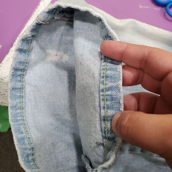 DenimCo light wash bootcut distressed jeans size 12 - Picture 9 of 12